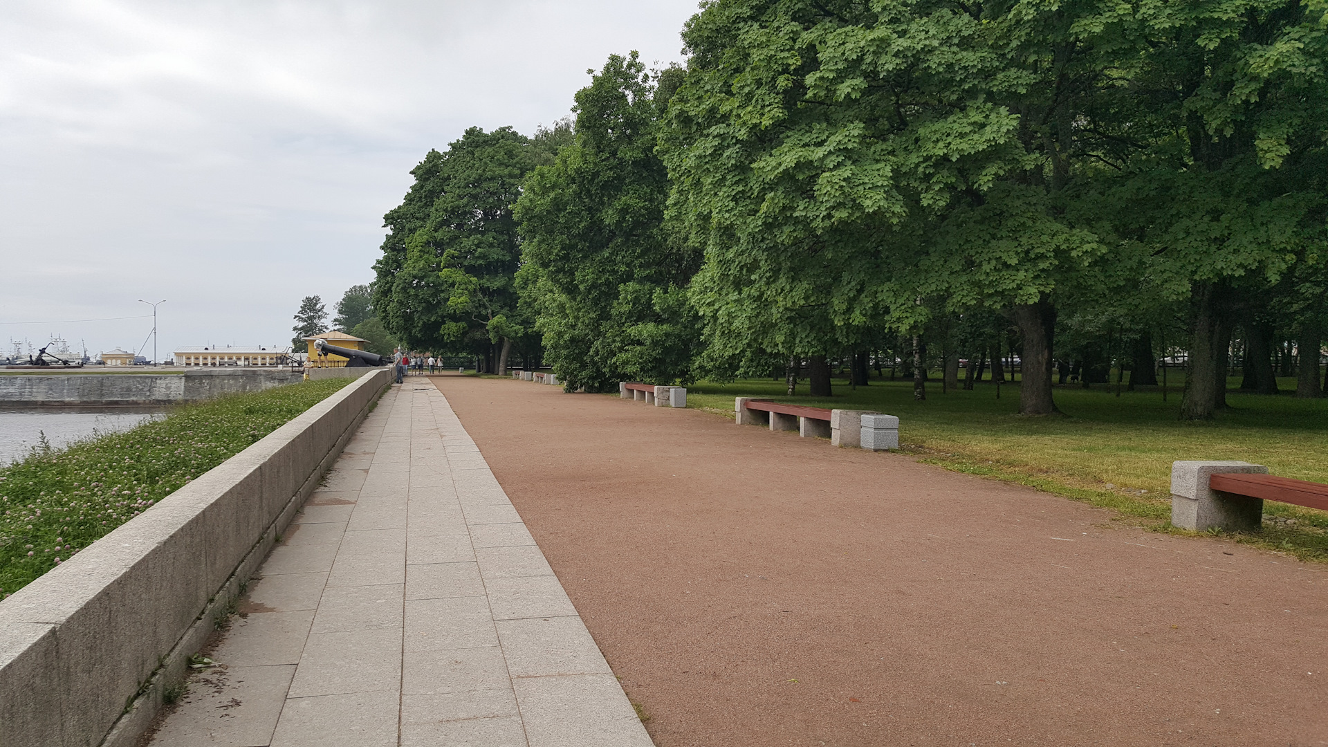 Петровский парк Кронштадт