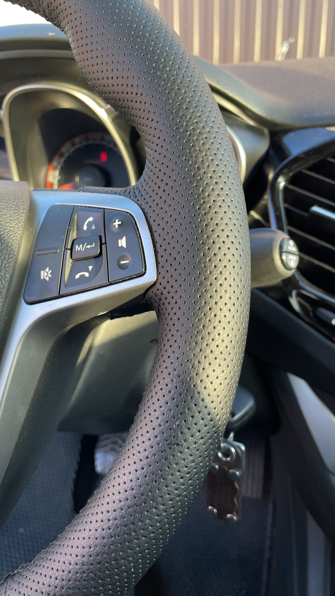 Перетяжка руля — Lada Vesta (1G), 1,8 л, 2019 года | стайлинг | DRIVE2