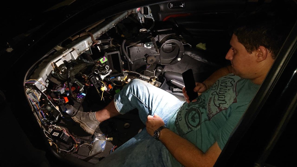 Грустный я в конце первого дня)) — Volkswagen Passat Variant (B5)