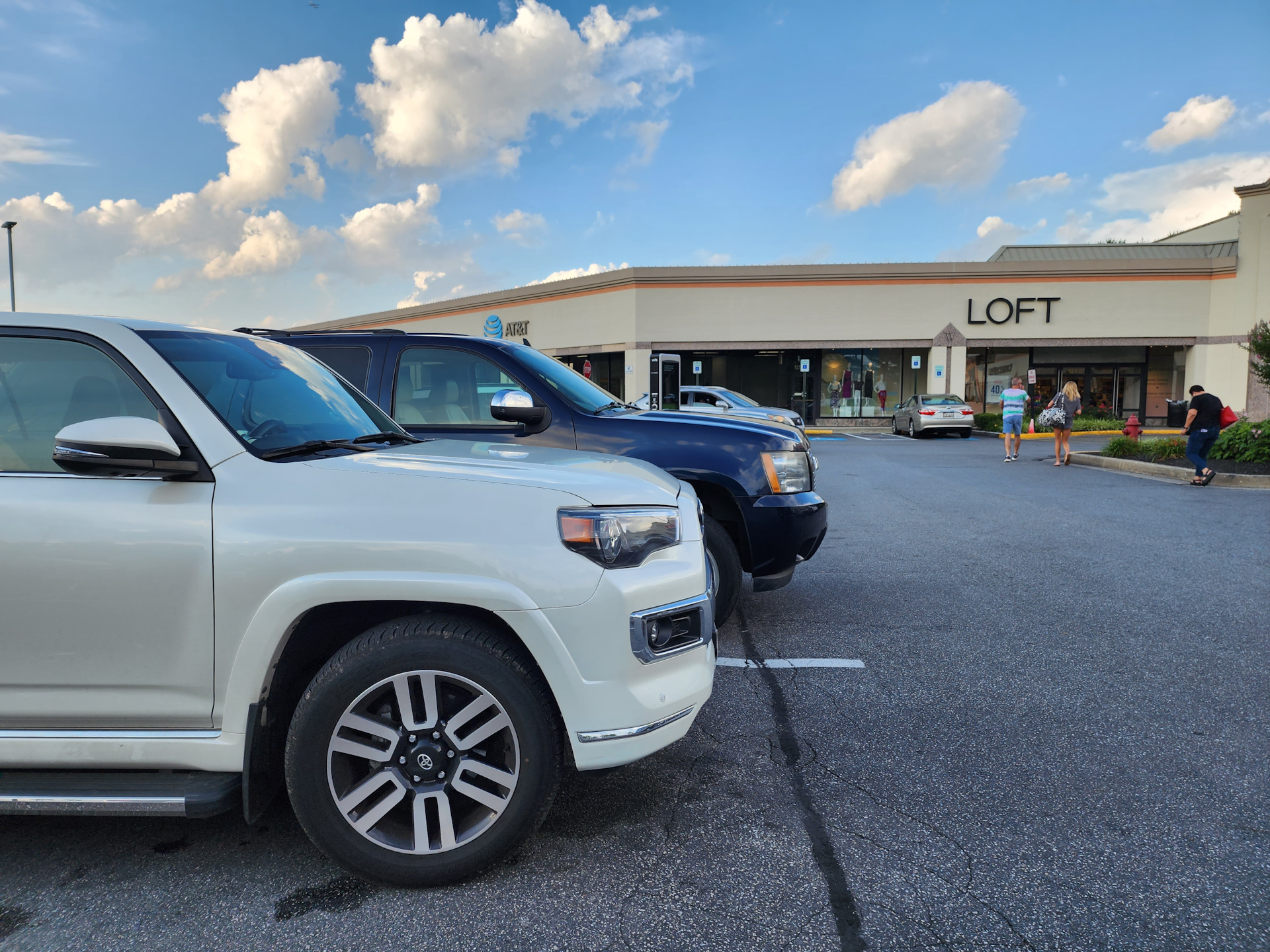 Suburban vs 4 Runner — Chevrolet Suburban (11G), 5,3 л, 2010 года ...