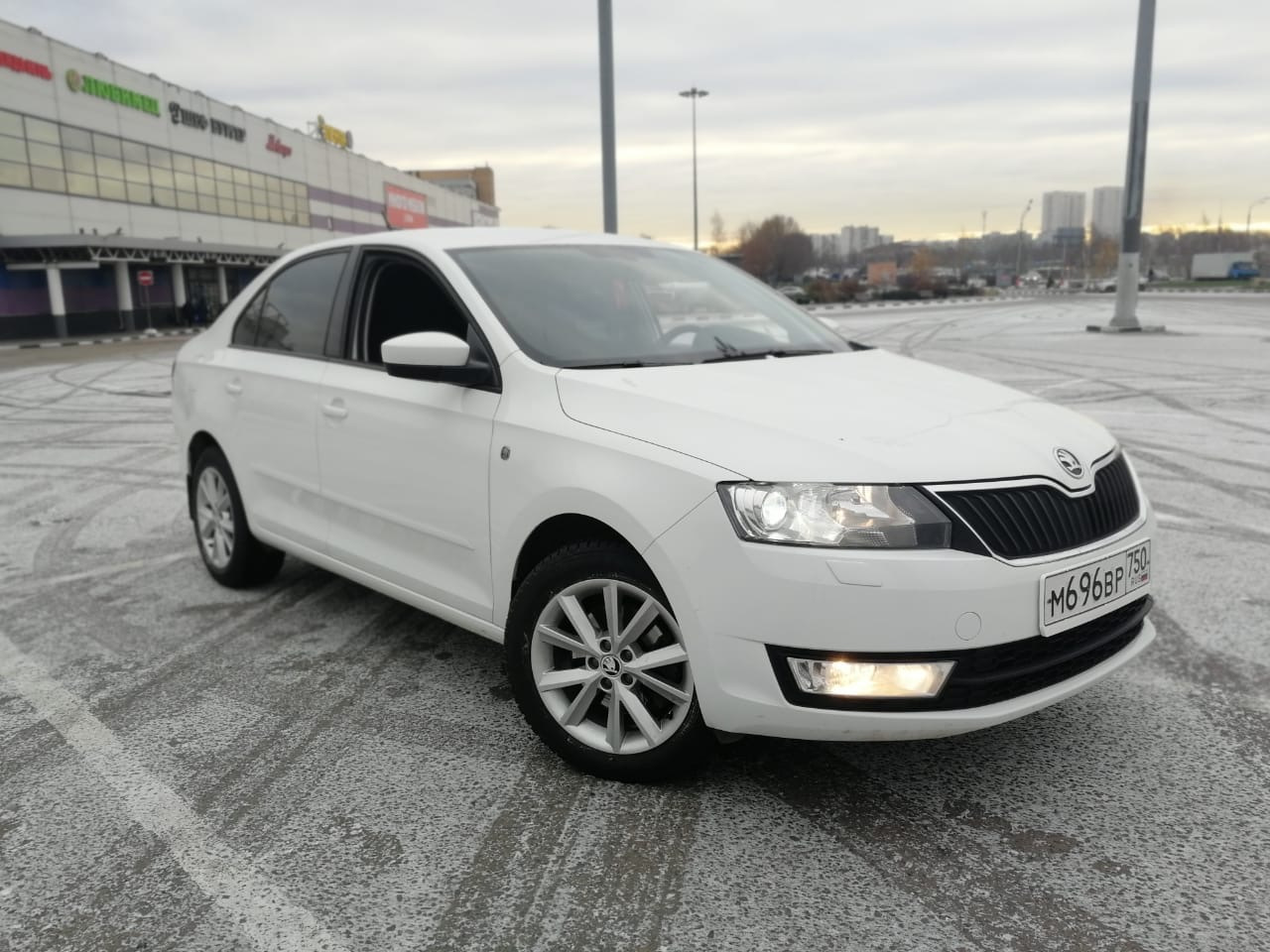 Skoda Rapid g1