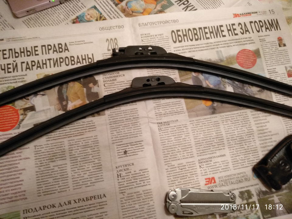 Как снять щетки стеклоочистителя уаз патриот Штатные бескаркасные дворники УАЗ Патриот. - УАЗ Patriot, 2,7 л, 2017 года расхо