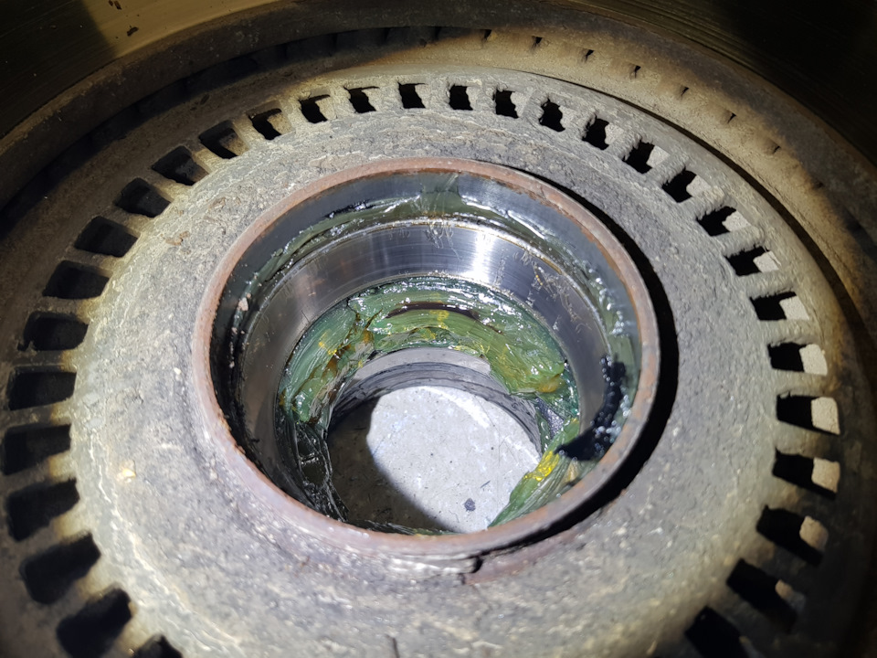 Фото в бортжурнале Isuzu D-Max (1G)