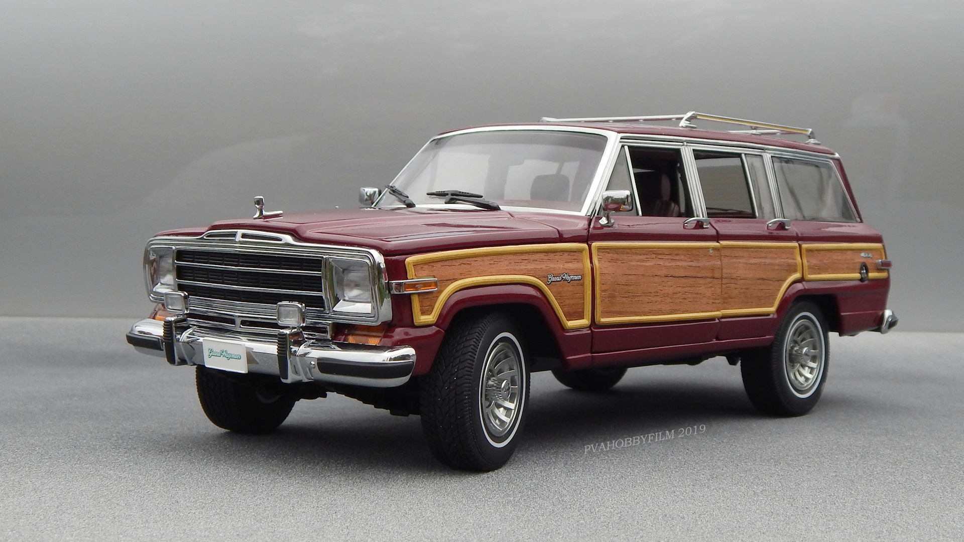 Jeep Grand Wagoneer 1989