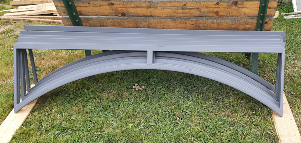 Боковые элементы — Hyundai Grand Starex