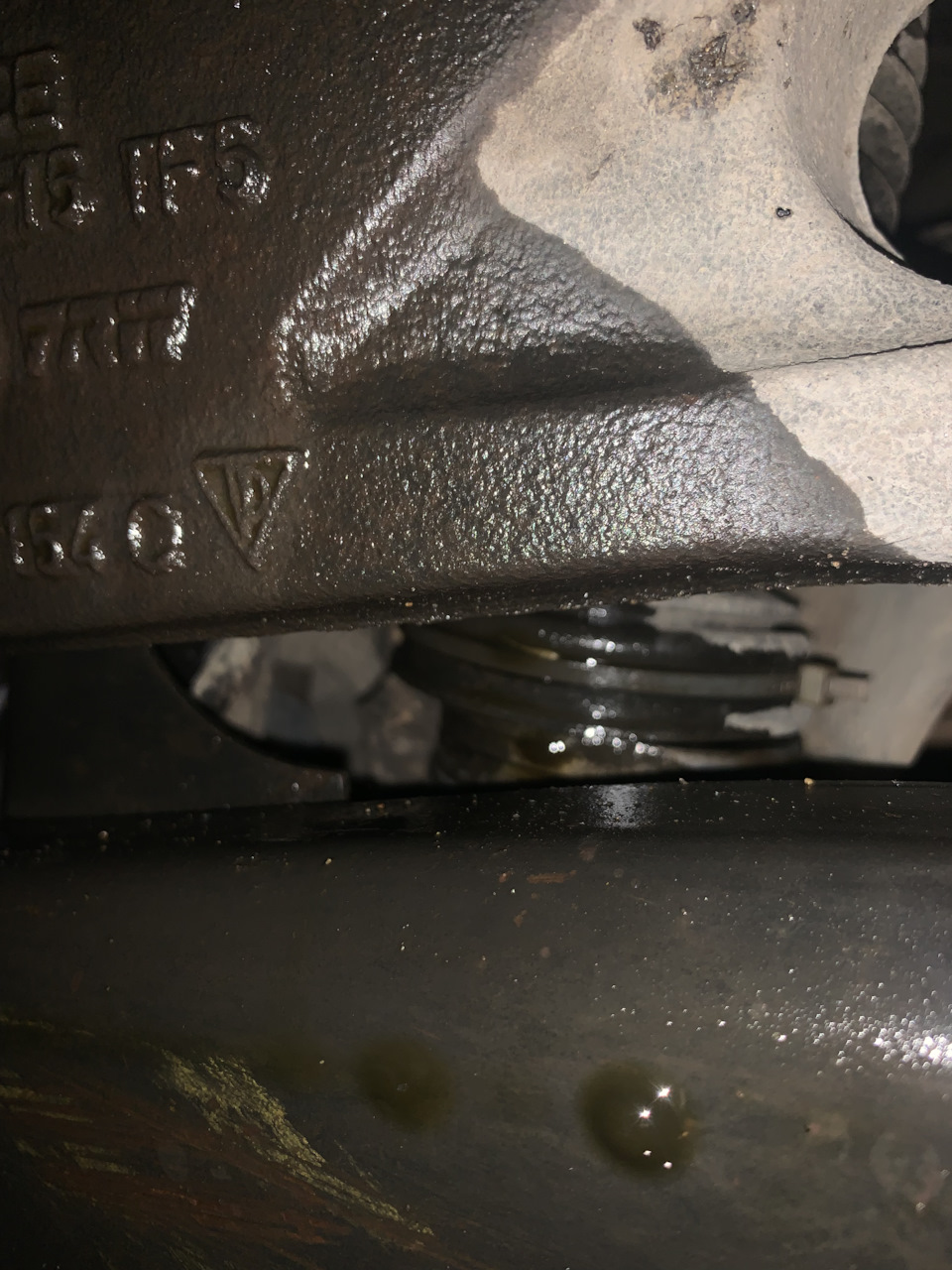 Течь рулевой рейки — Porsche Cayenne (1G) 955/957, 4,8 л, 2007 года ...