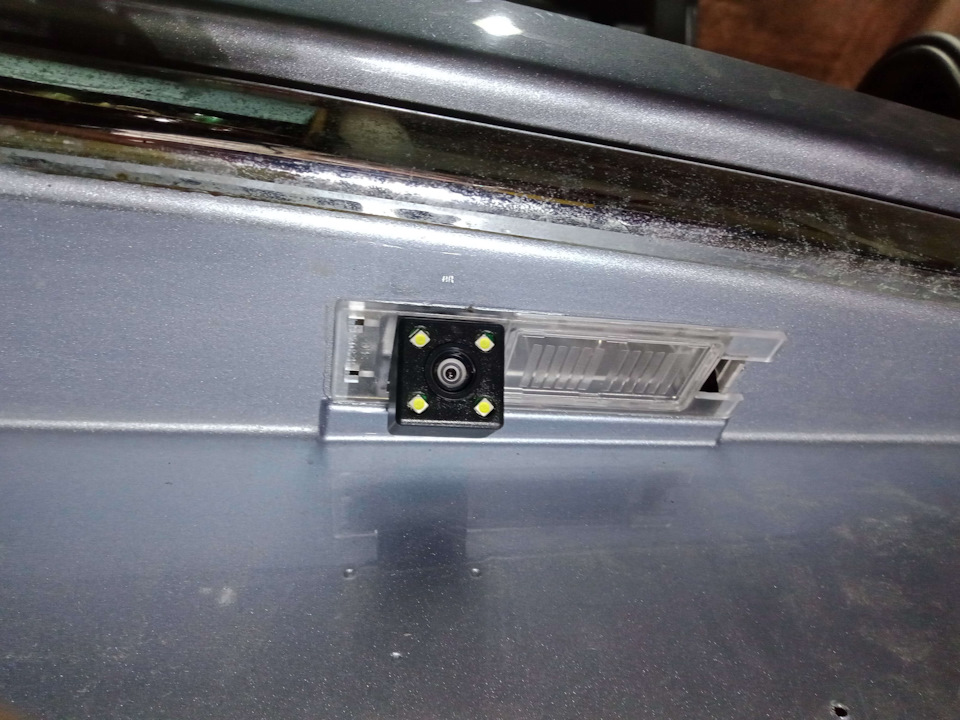 Заменил плафон — Ravon R4