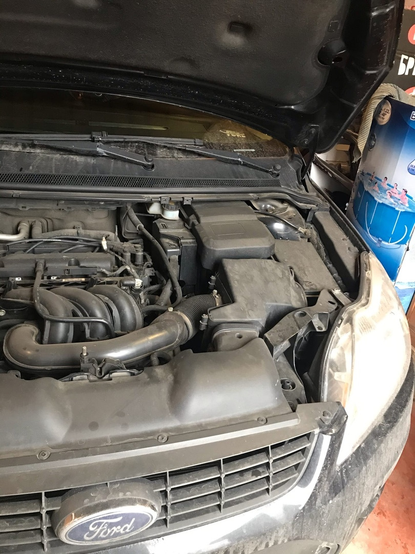 Чистка дросельной заслонки — Ford Focus II Hatchback, 1,6 л., 2010 года ...