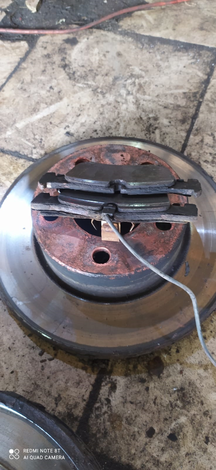 Меняем Тормоза, клапан КВГ, задние пружины, фильтра и масло — BMW 1 ...