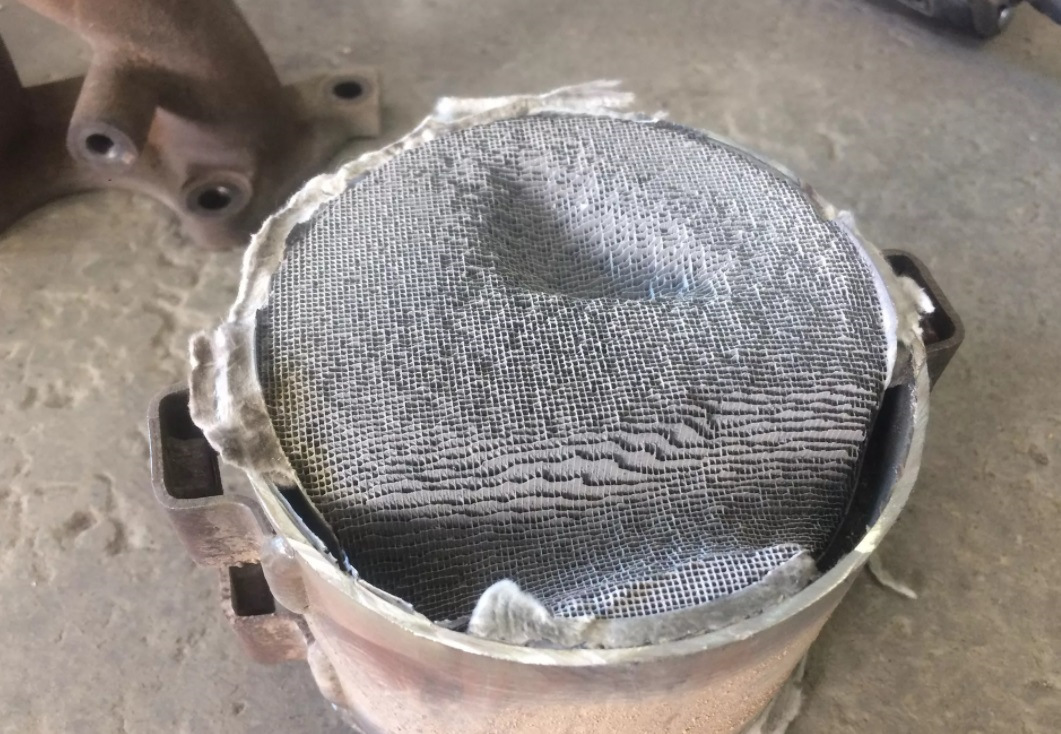 Продать / сдать катализатор цена за кг в Москве, прием катализаторов БУ ...