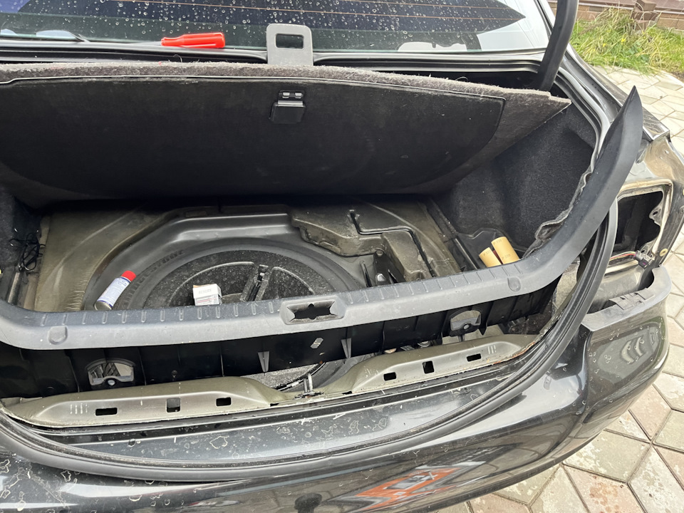 Фото в бортжурнале Toyota Avensis II