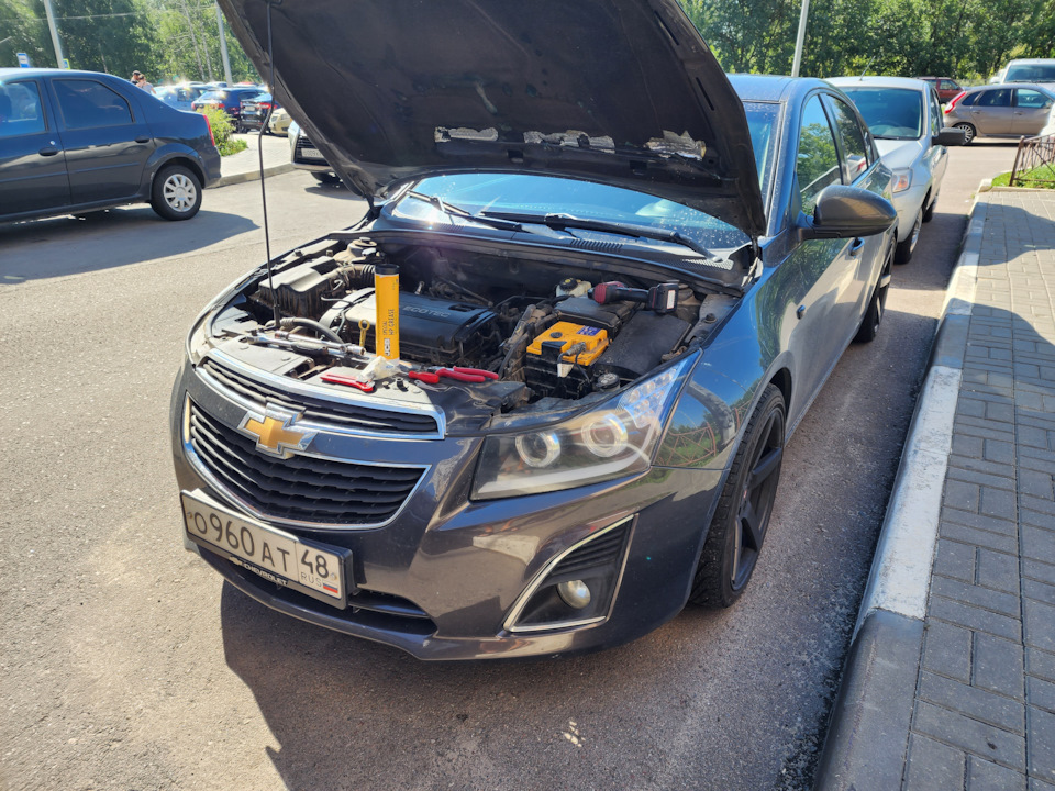 Замена втулки механизма выбора передач — Chevrolet Cruze (1G), 1,8 л ...