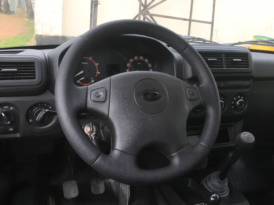 8. нормик — Lada 4x4 3D