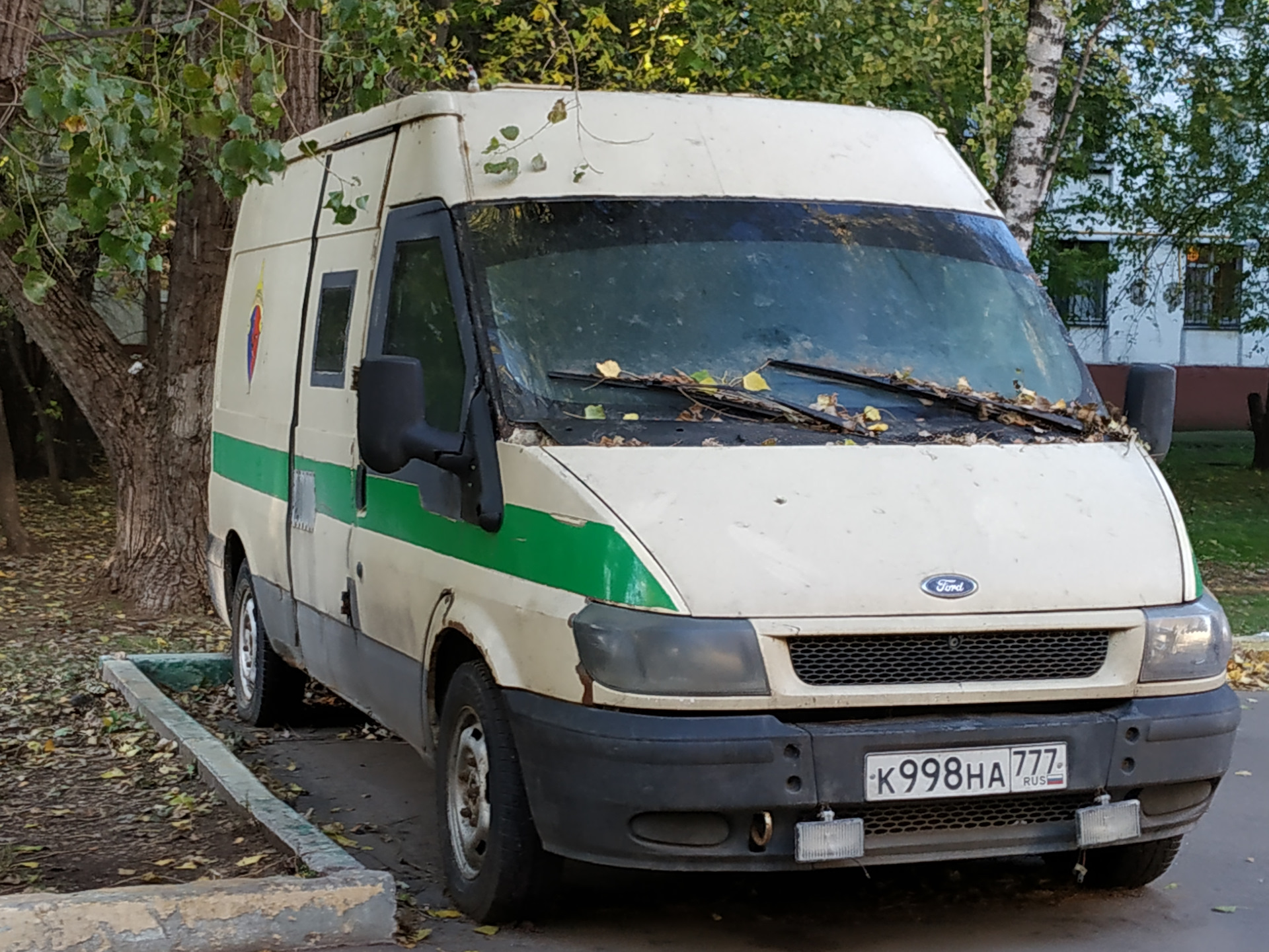 Переделка инкассаторского автомобиля в обычный фольксваген т5