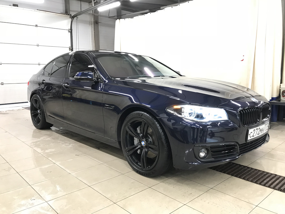 BMW 5 f30 Black