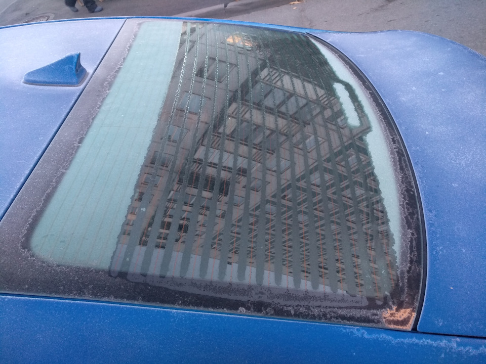 Обогрев заднего стекла элантра. Hyundai elantra md схема подогрева сидений. Обогрев заднего стекла элантра. Заднее стекло хундай элантра 4 размер. Как включается hyundai elantra 2003 года кнопка заднего обогрева стекла.