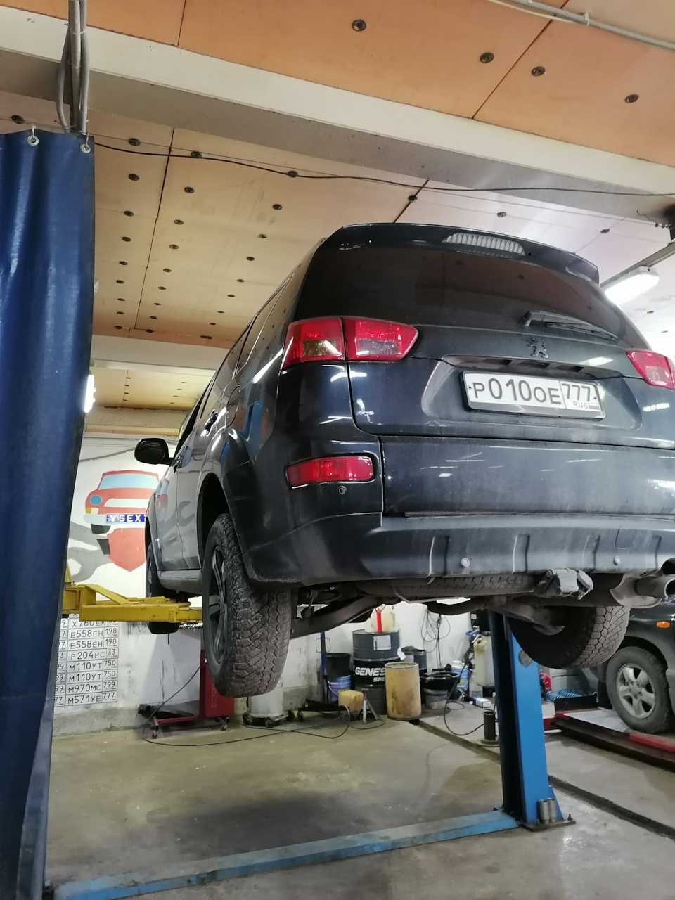 Фото в бортжурнале Peugeot 4007