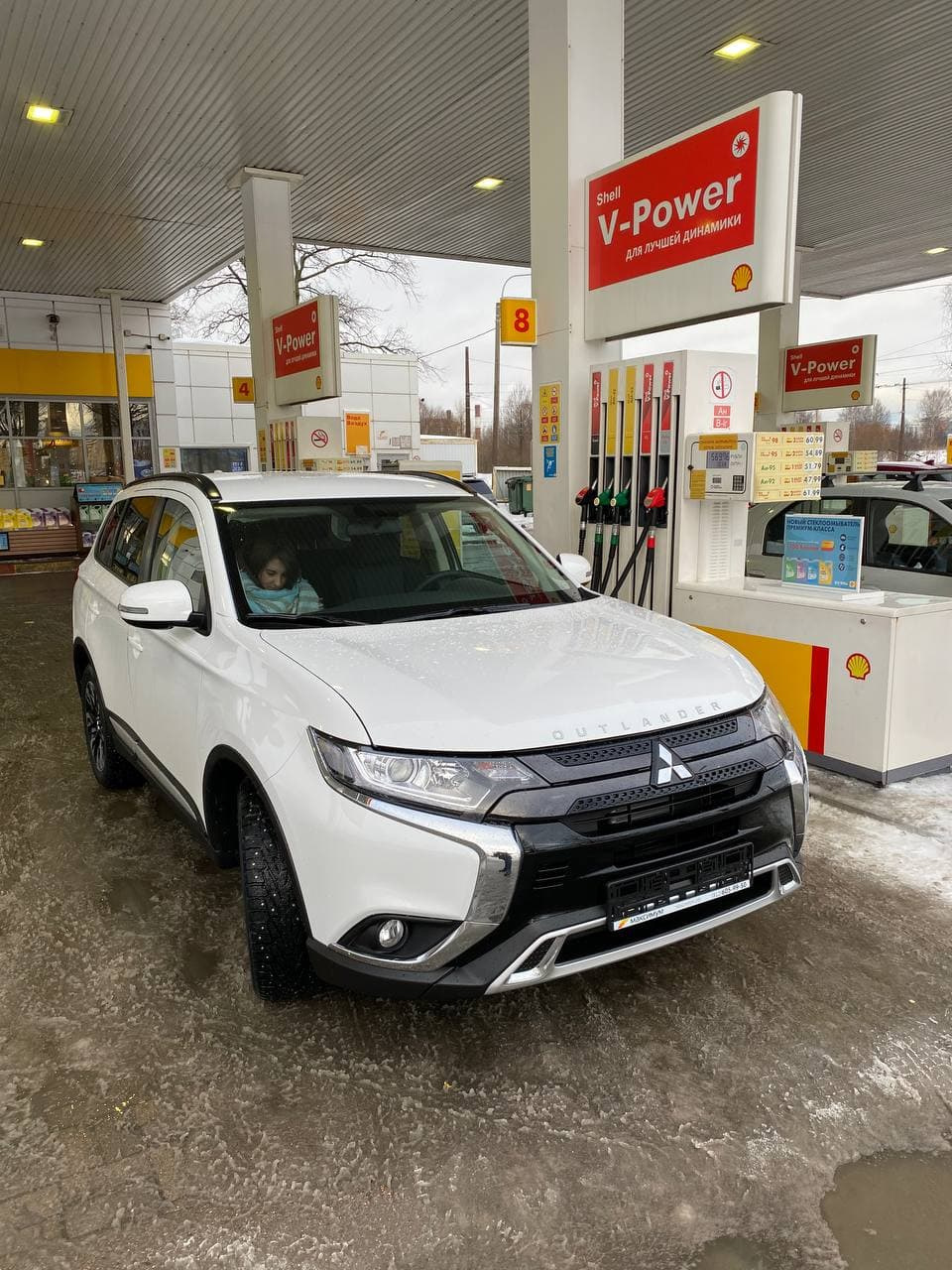 Новенький в клубе — Mitsubishi Outlander (3G), 2 л, 2021 года | покупка  машины | DRIVE2