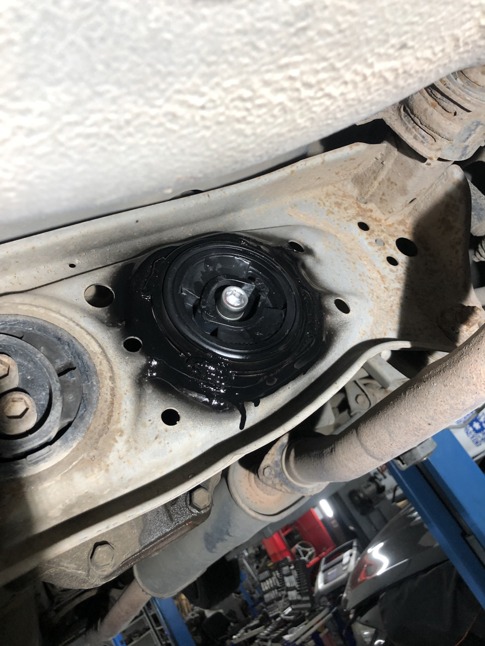 Фото в бортжурнале Toyota Mark II (90)