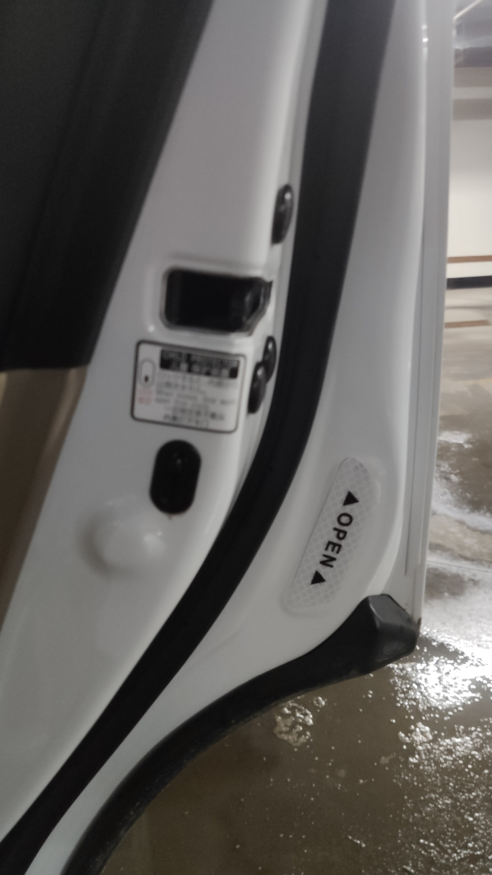 Наклейки на двери — Toyota Highlander (XU40), 3,5 л, 2012 года ...