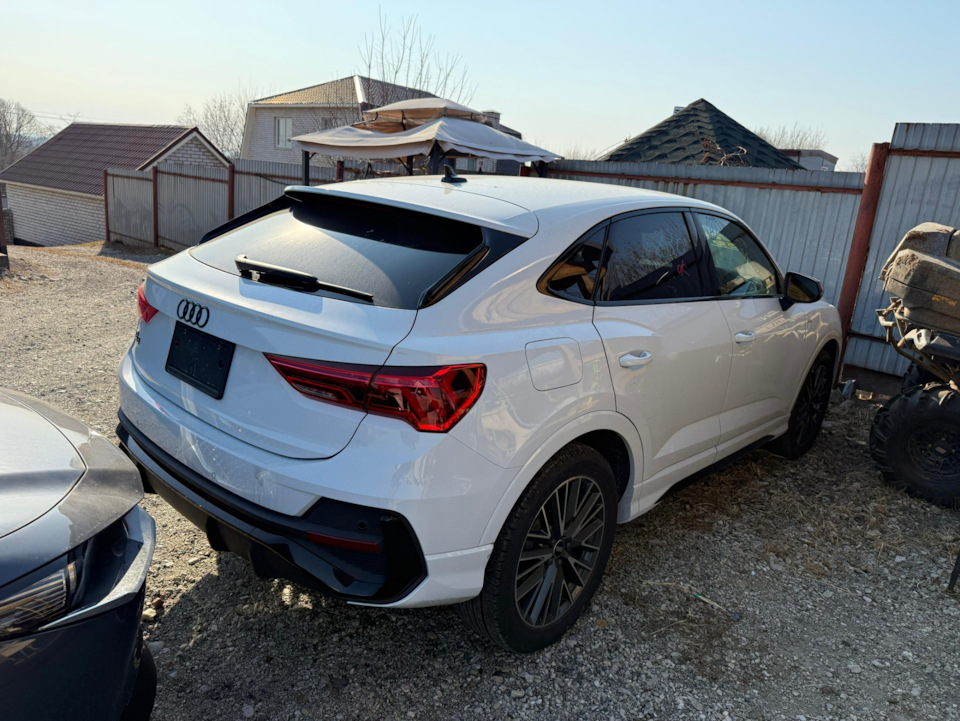 Фото в бортжурнале Audi Q3 Sportback