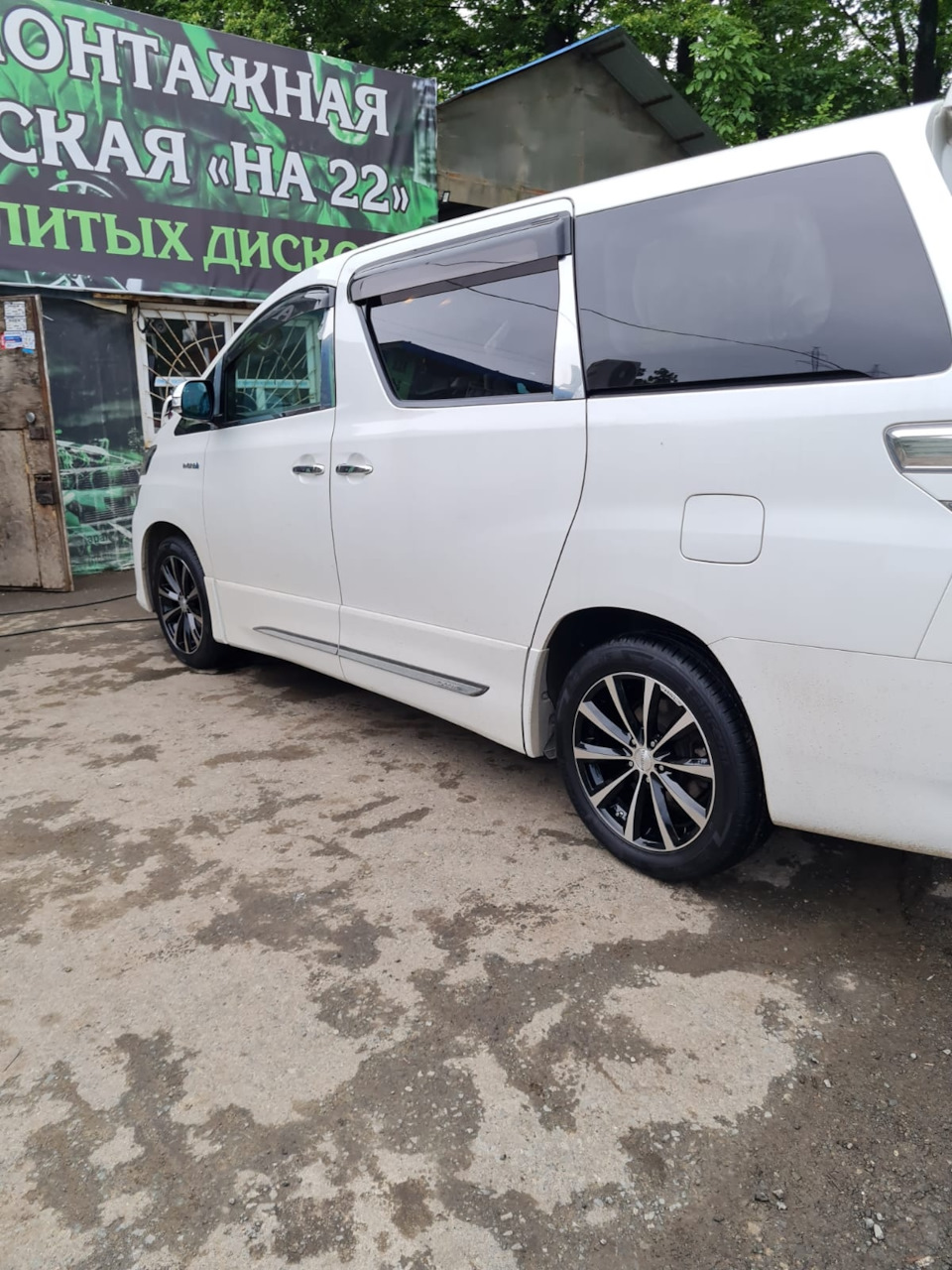 Колёса R18 — Toyota Vellfire (1G), 2,4 л, 2012 года | колёсные диски |  DRIVE2