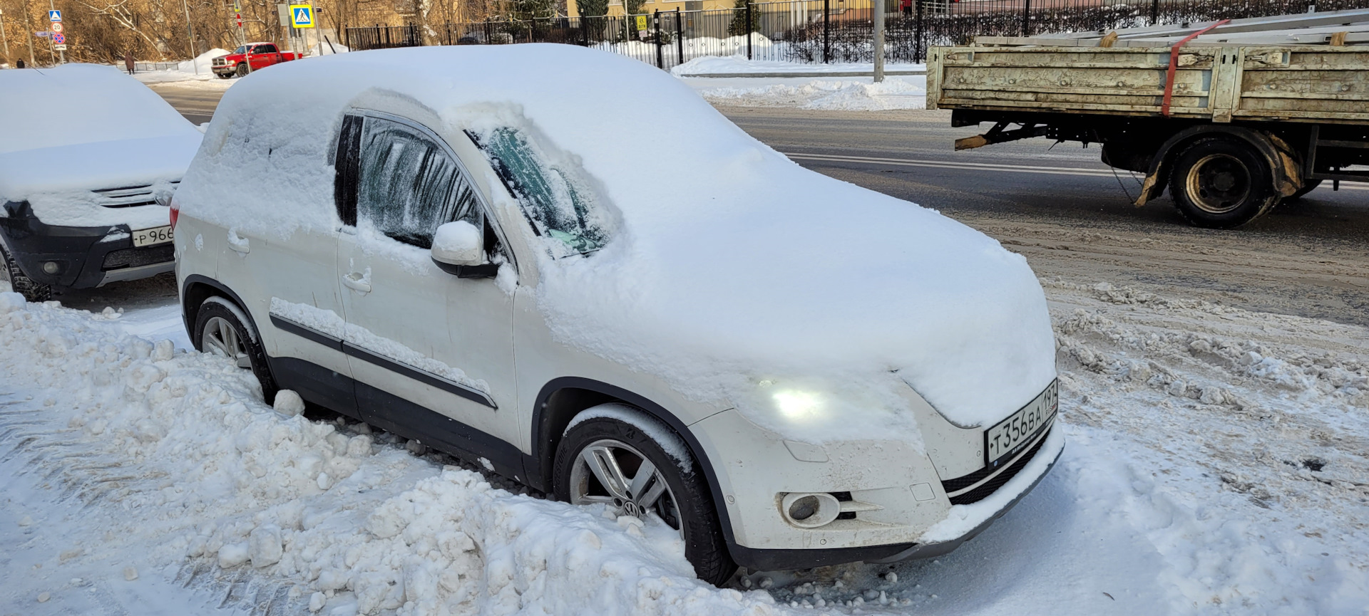 Ну, вот и всё! Я пешеход. Не временно, а навсегда. — Volkswagen Tiguan  (1G), 2 л, 2010 года | продажа машины | DRIVE2