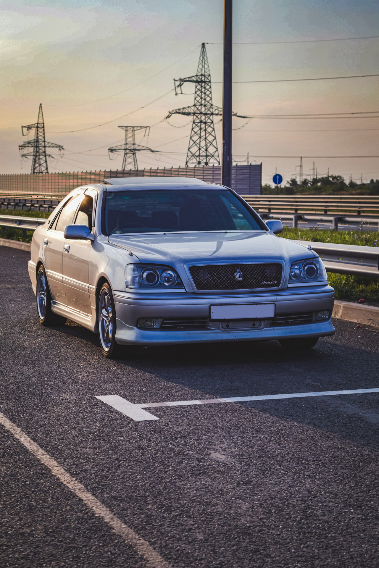 Toyota Crown s170 athlete