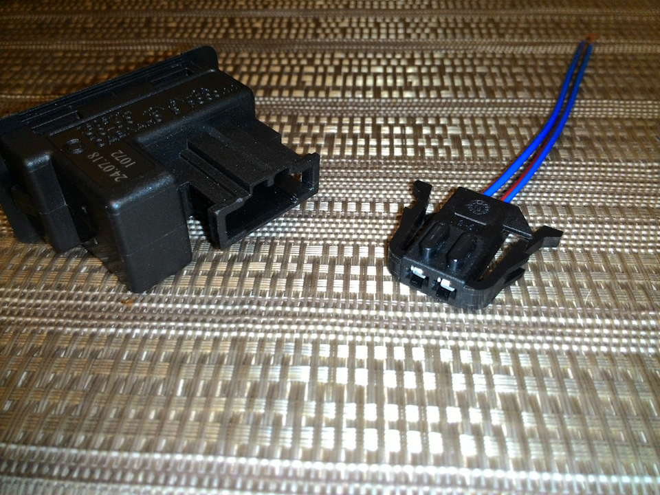 7505114 зарядное устройство usb распиновка