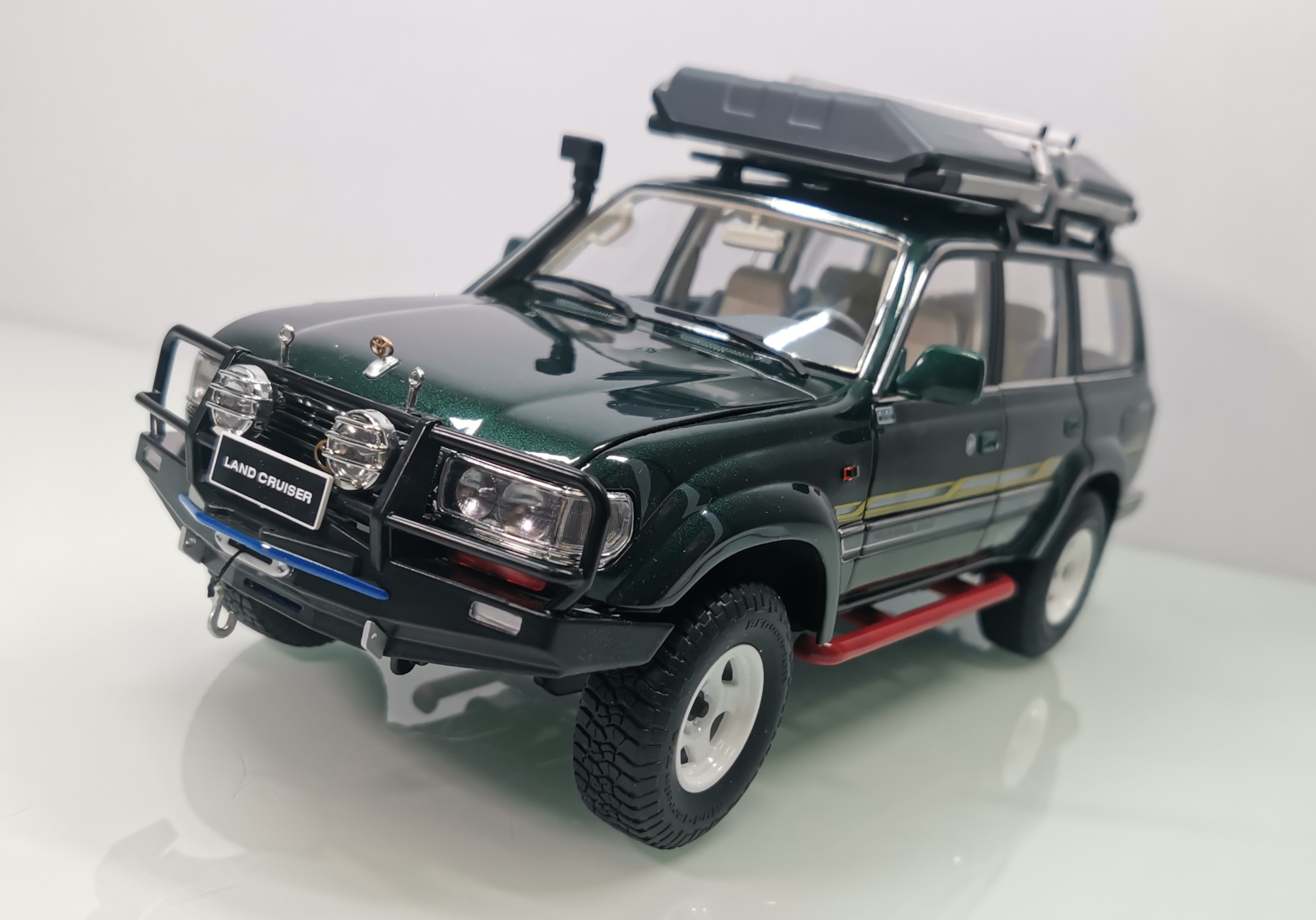 Toyota Land Cruiser 80 1995 off-road version №032 1/18 by Kengfai —  Сообщество «Масштабные Модели» на DRIVE2