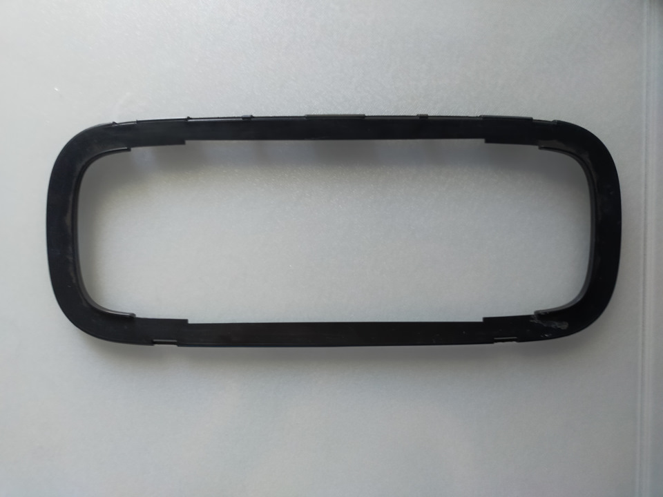 Установка плафона для пассажиров — Volkswagen Polo Sedan, 1,6 л, 2018 ...