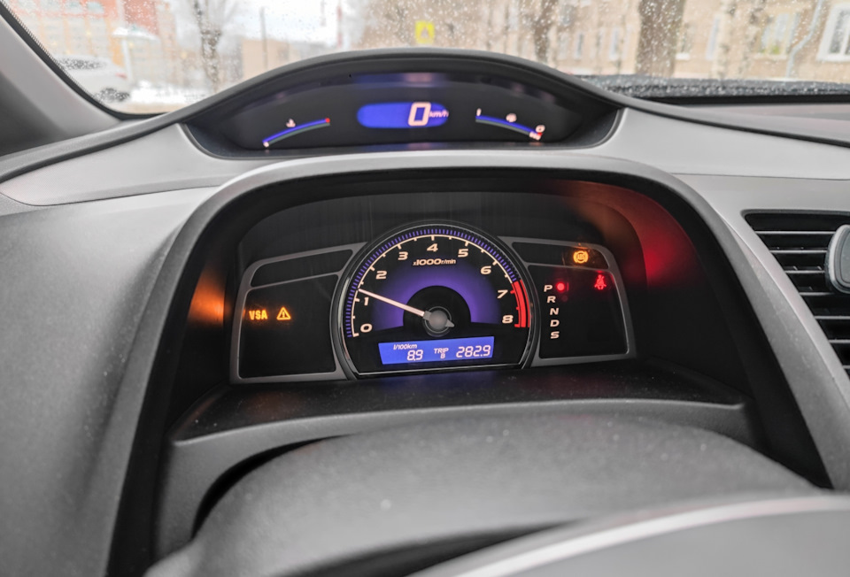 Замена датчика ABS — Honda Civic 4D (8G), 1,8 л, 2008 года | своими ...