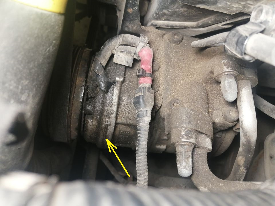 Как заменить компрессор кондиционера на KIA Sorento 1-го поколения ...