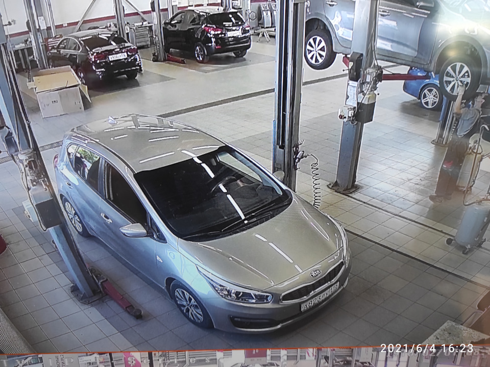 Первый ремонт за 4 года-замена опорного подшипника — KIA Ceed (2G), 1,6 ...