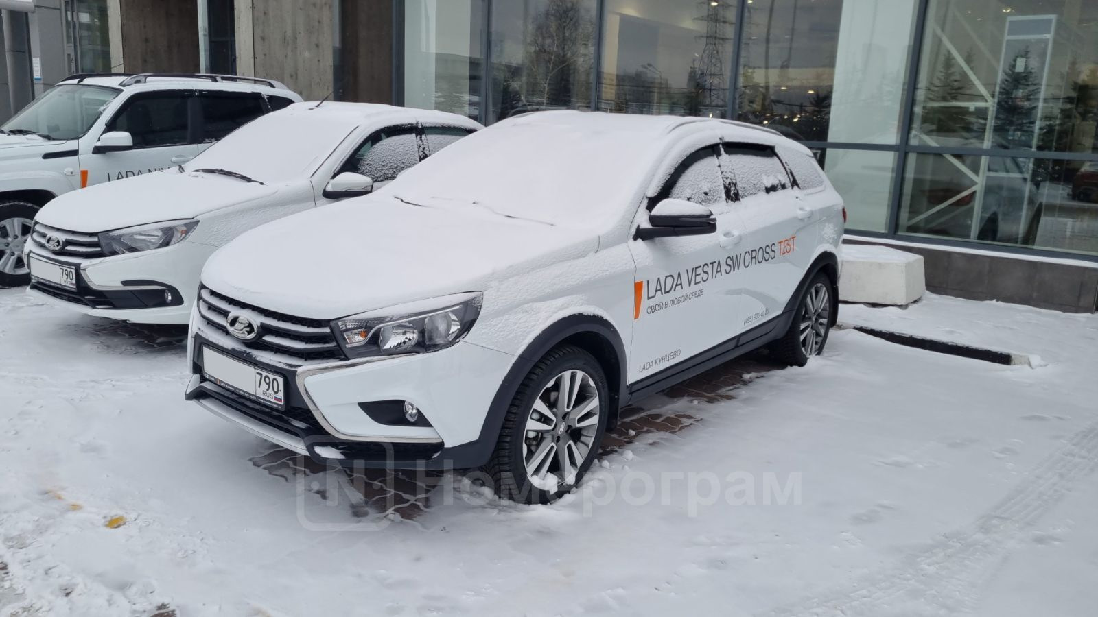 Lada Vesta SW Cross 1.6 бензиновый 2021 | Экспонат на DRIVE2