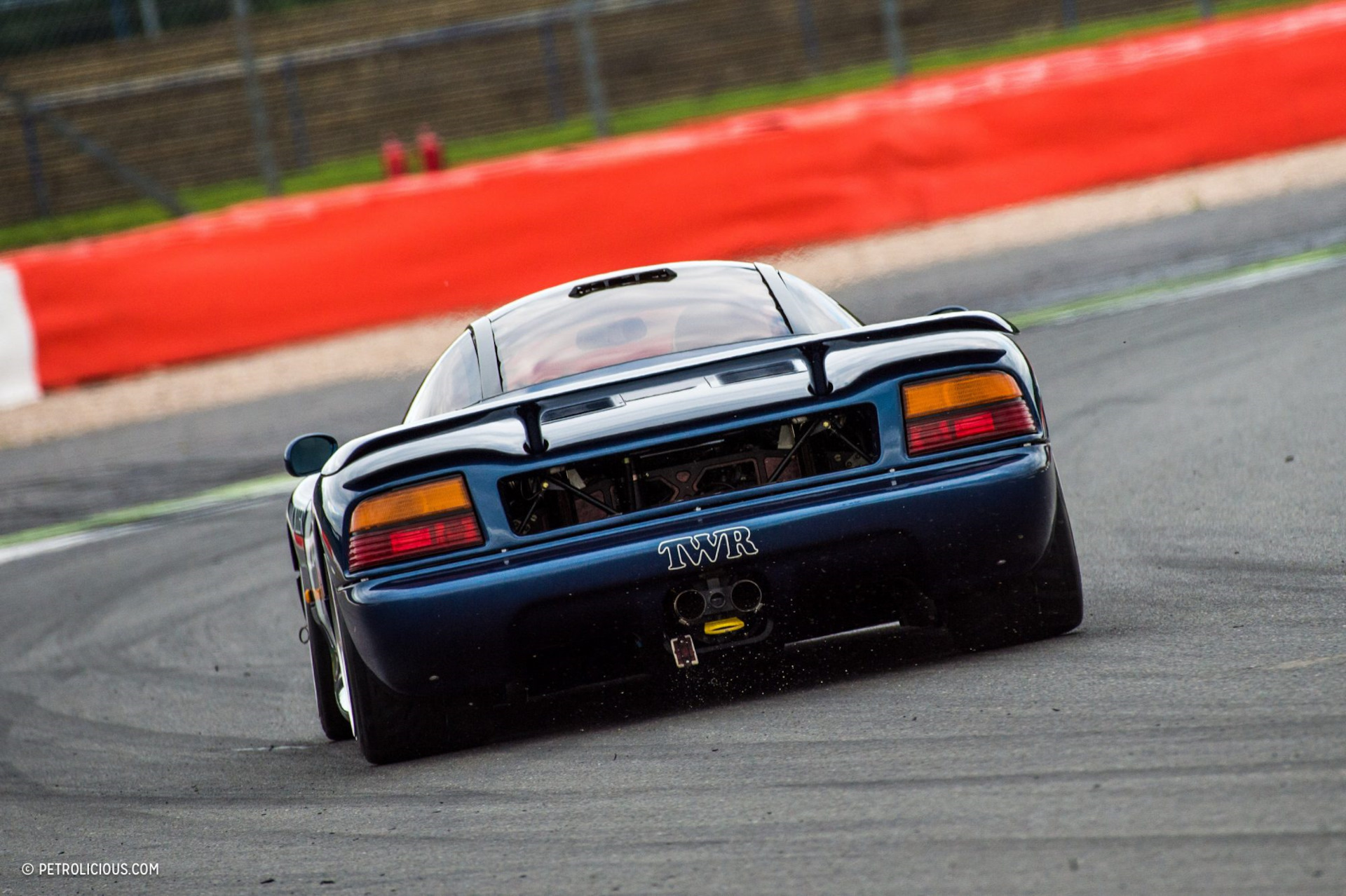 Jaguar xjr 15