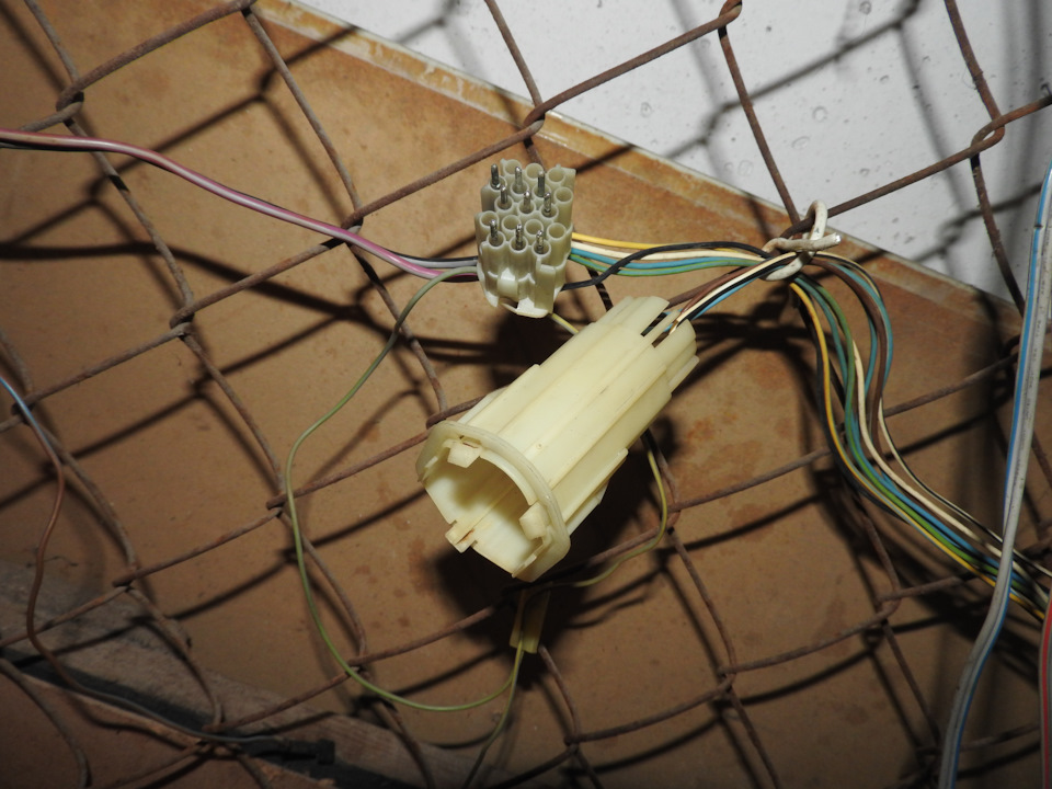 Фото в бортжурнале BMW 3 series (E30)