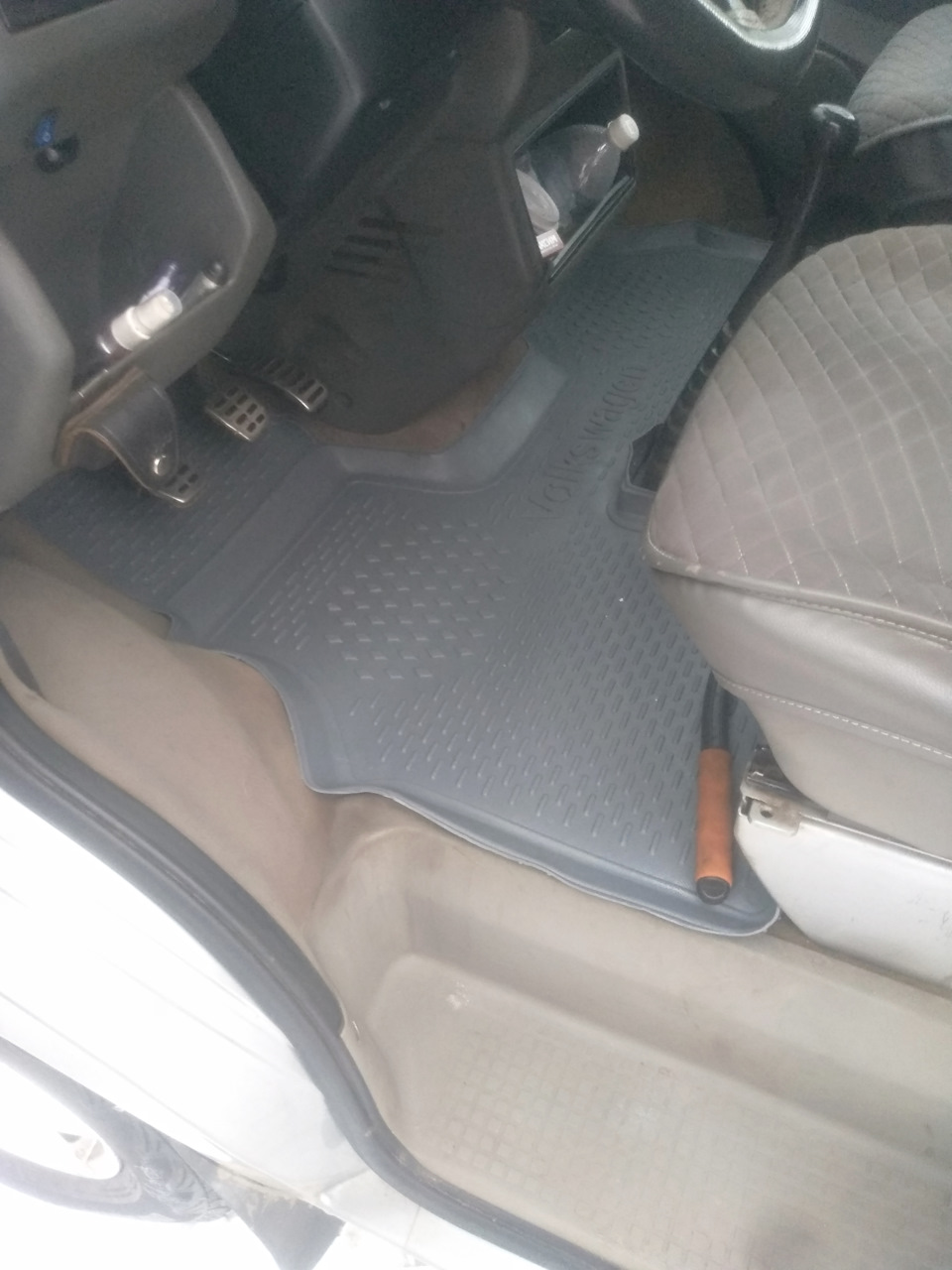 Фото в бортжурнале Volkswagen Multivan (T4)