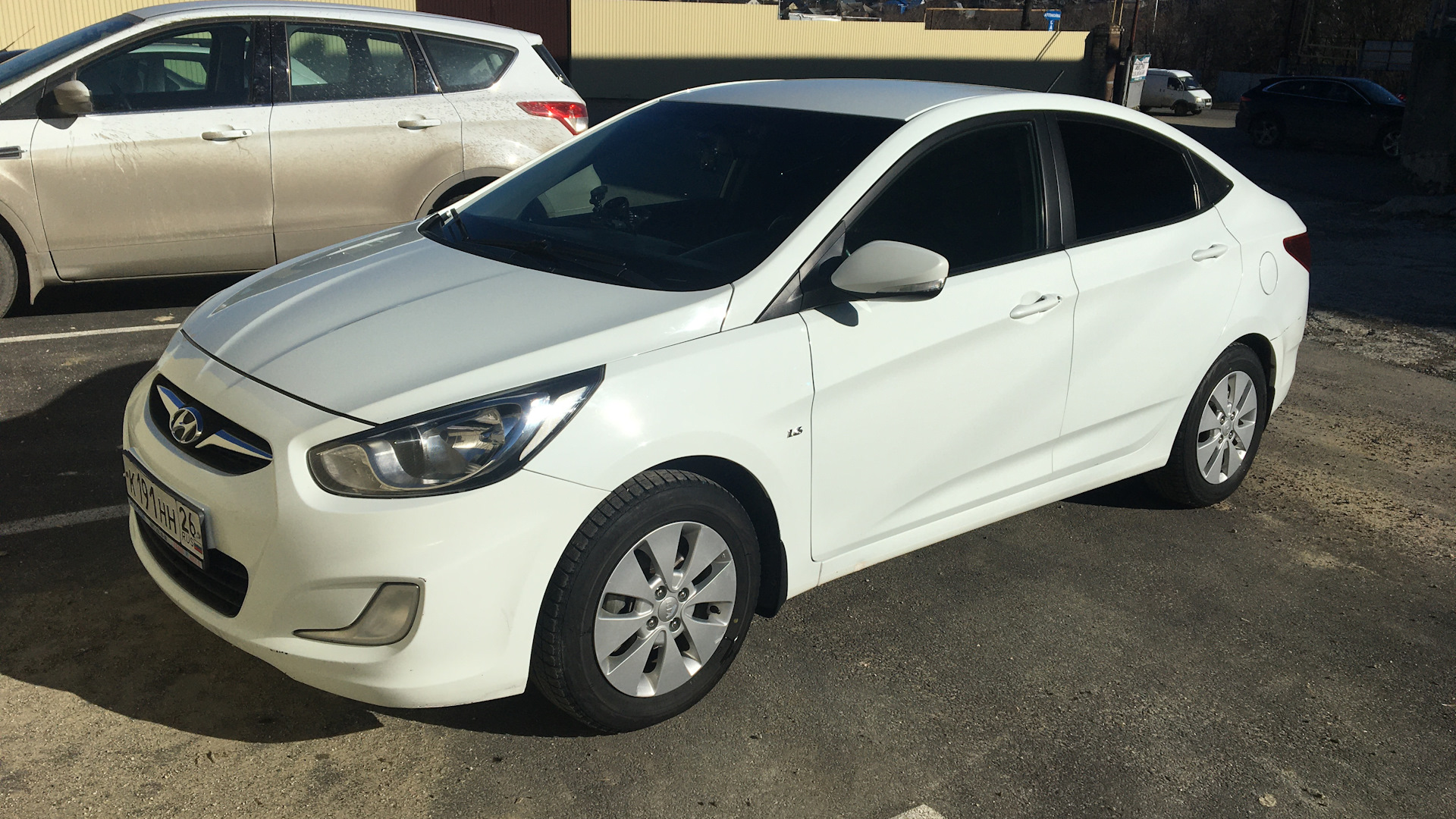 Hyundai Solaris 1.6 бензиновый 2011 | Солярий на DRIVE2