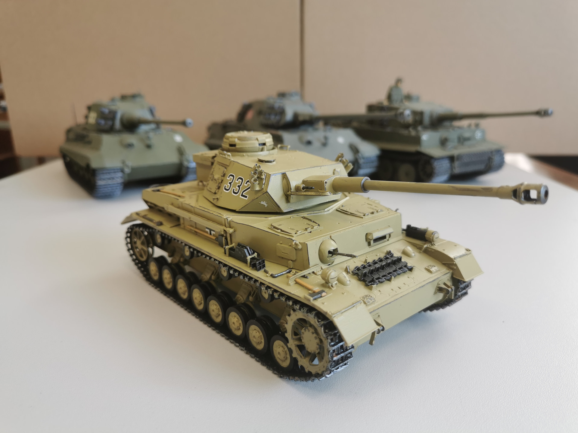 Моделист. PZ 4 Моделист. Танк PZ IV f1 звезда 1:72. PZ 4 Моделист 1 72. МТ-25 1/35.