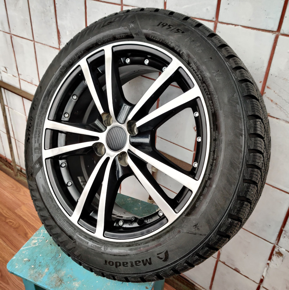 Бюджетное восстановление полированной части литых дисков — Hyundai ...