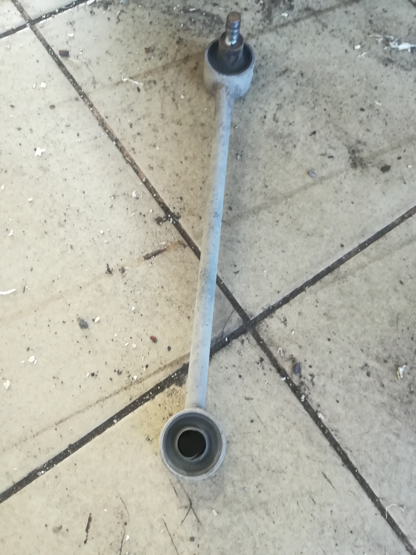 Замена стоек ROSTECO на ТРЕК — Lada Vesta (1G), 1,6 л, 2016 года ...