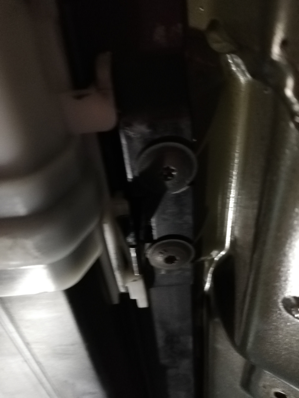 gAAAgCZquA 960 Как открыть люк на бмв е39