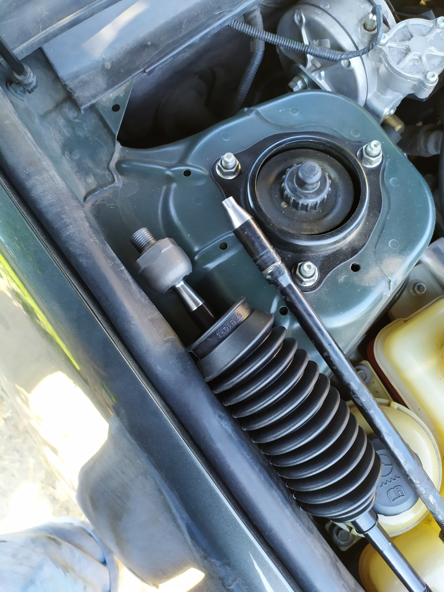 Лопнула рулевая тяга — Chevrolet Epica, 2 л, 2007 года | поломка | DRIVE2