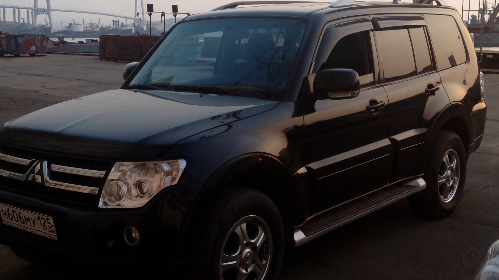 Mitsubishi Pajero (4G) 3.8 бензиновый 2008 | V6 3.8 Mivic Super Selec на  DRIVE2