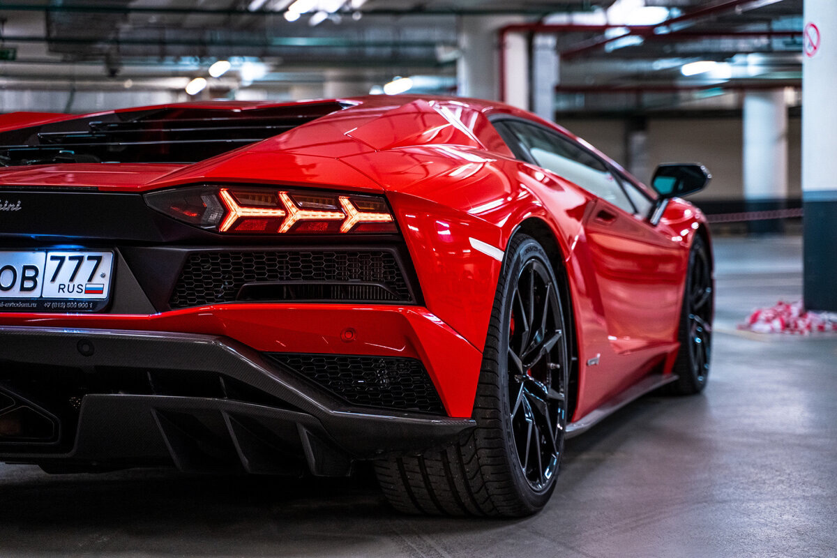 Lamborghini Aventador 2017