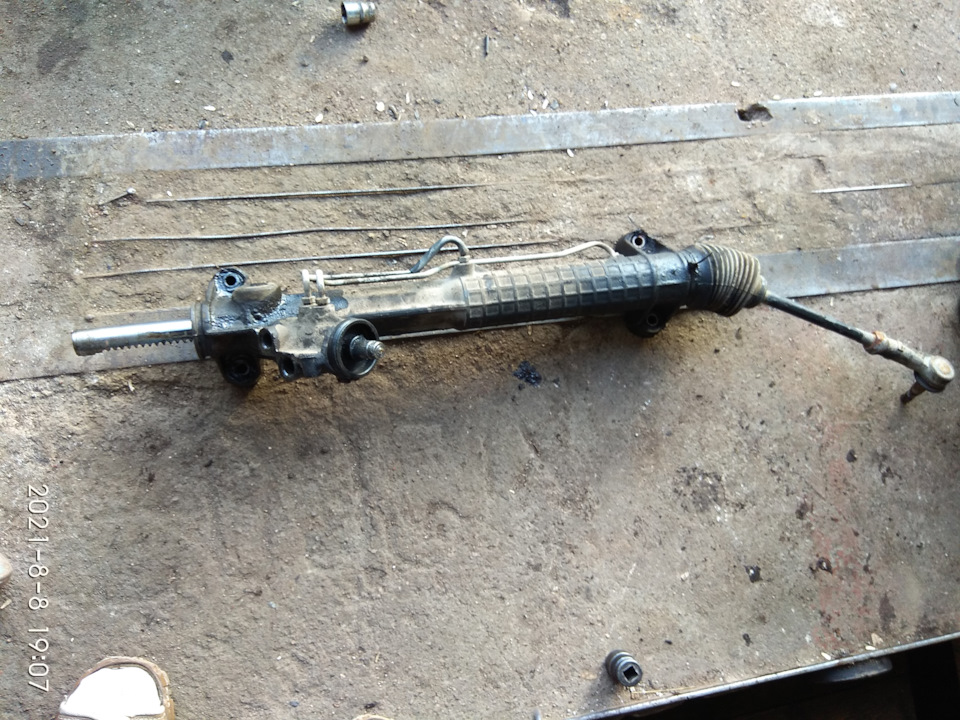 Старая рейка. — Volkswagen Caravelle (T4)