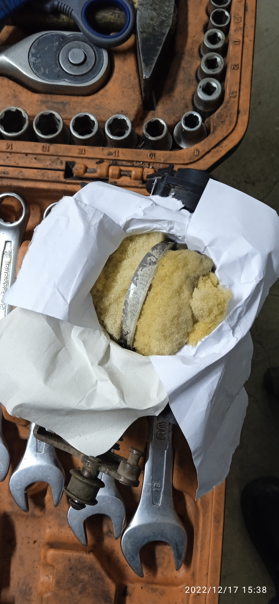 Плавающие обороты на светофоре, на прогретом двигателе. — Ford Mondeo ...