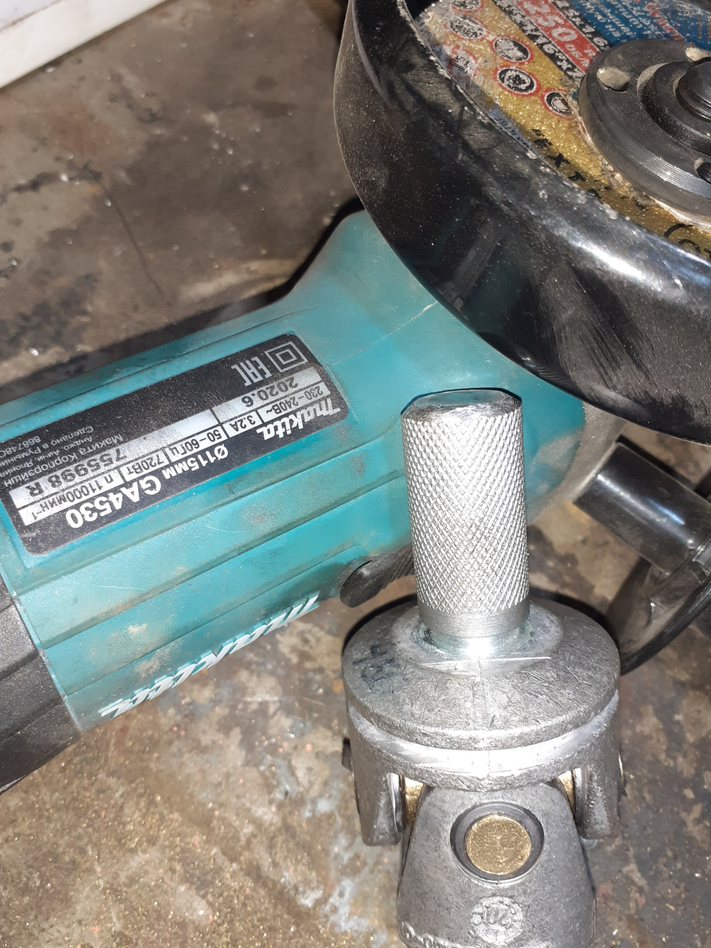 Замена карданчика кулисы на Калиновский. — Lada Приора седан, 1,6 л ...