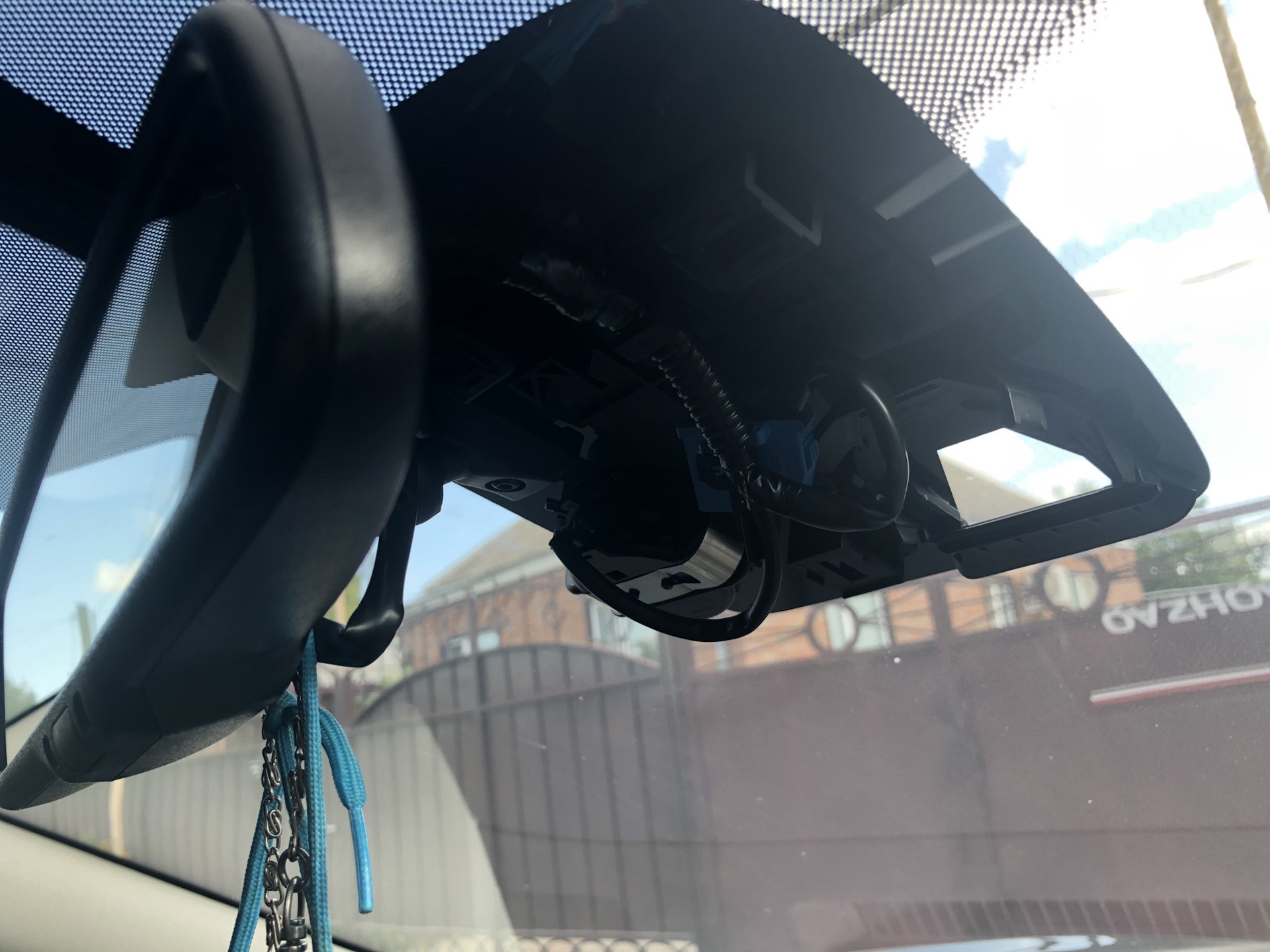 #16 Камера на лобовое стекло — Nissan Qashqai (2G), 2 л, 2017 года ...